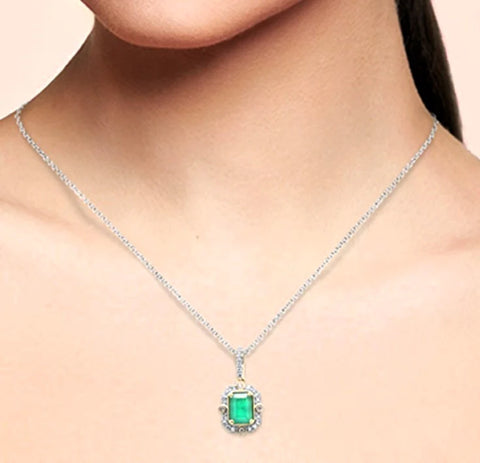 1.18ct SI 14K Yellow Gold Diamond & Emerald Gemstone Pendant Necklace 18" Long Chain